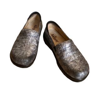 Alegria by PG Lite Keli Metallic Work Shoes Size 36